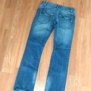 GUESS Jeans